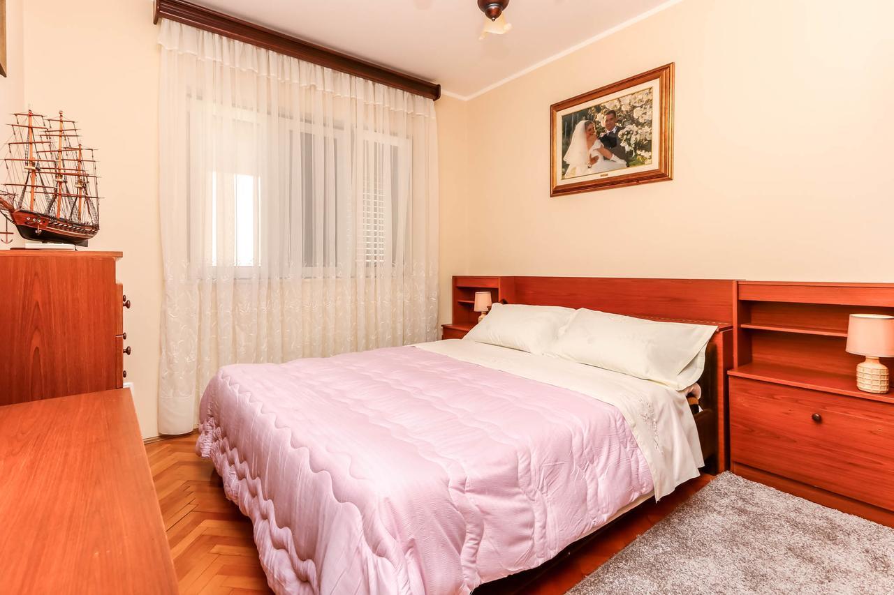 Guest House Darka Bijela Exterior photo